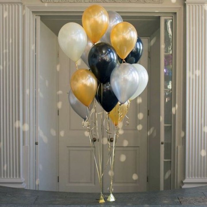 Фонтан шаров "Фаерворк" в Нижнекамске