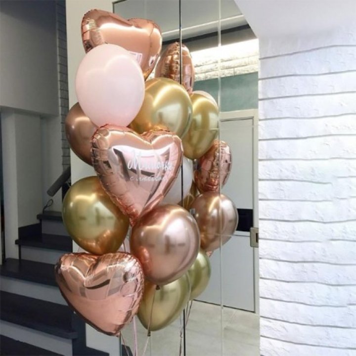 Фонтан шаров "От сердечка" с доставкой в Нижнекамске