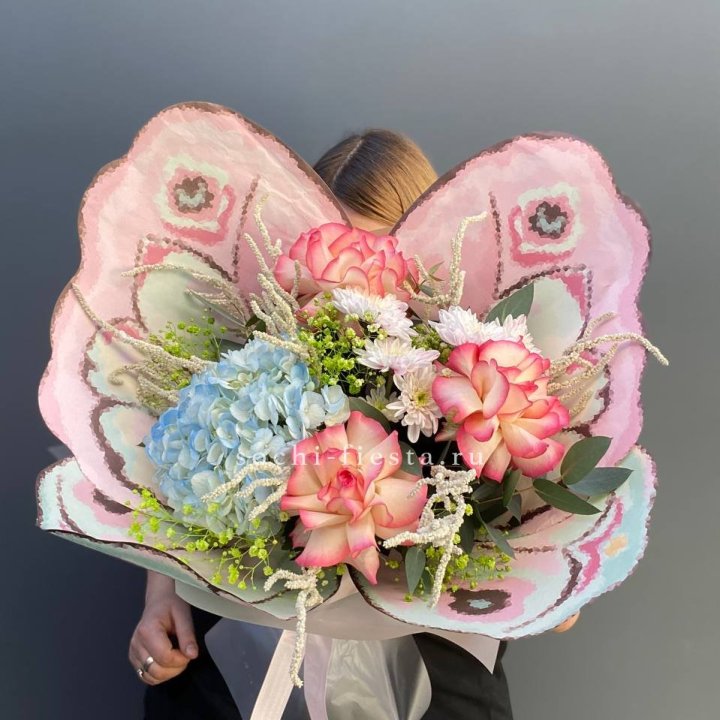 Дизайнерский букет бабочка №5 в Нижнекамске