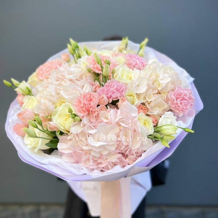 Букет "Люксембург" в Нижнекамске