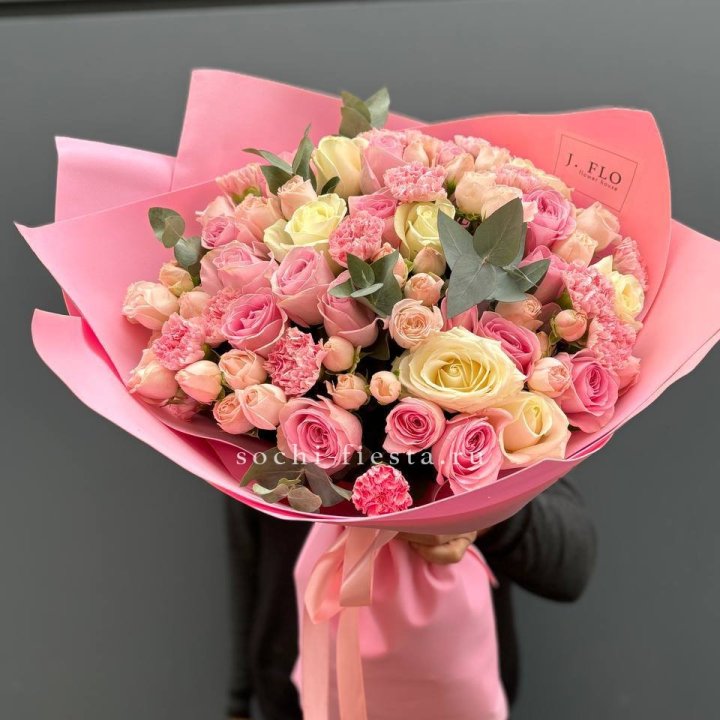 Нежный гигант в Нижнекамске