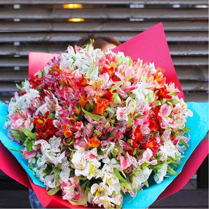 101 альстромерия в Нижнекамске