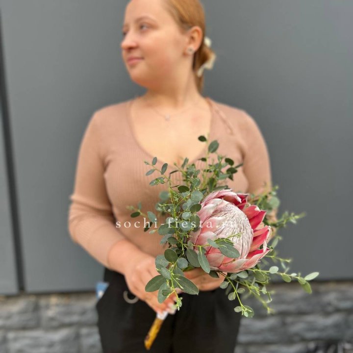 Свадебный букет "Протея" в Нижнекамске