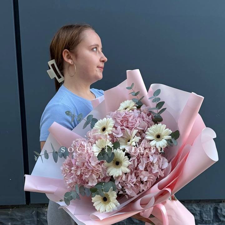 Букет "Знак любви" в Нижнекамске