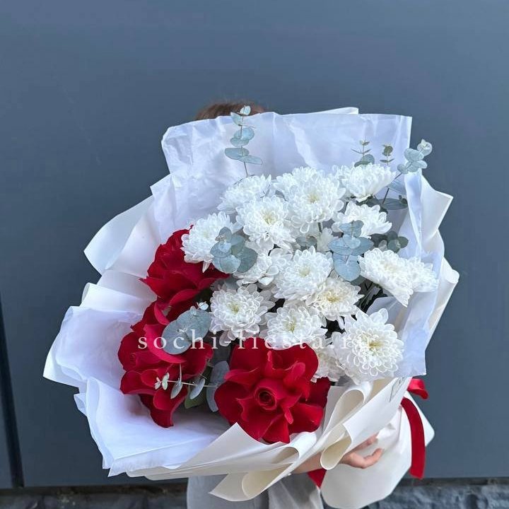 Дуо розы и хризантемы в Нижнекамске