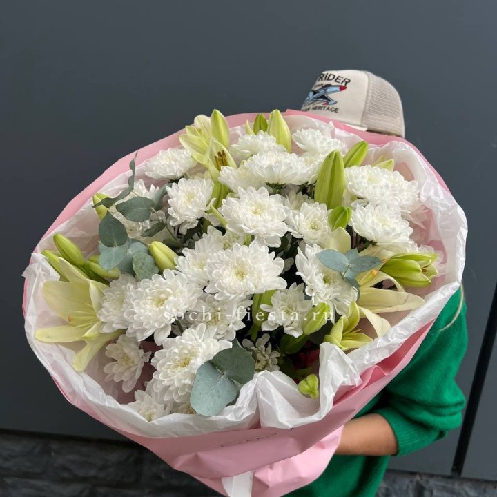  Букет  хризантемы и лилии с доставкой в Нижнекамске