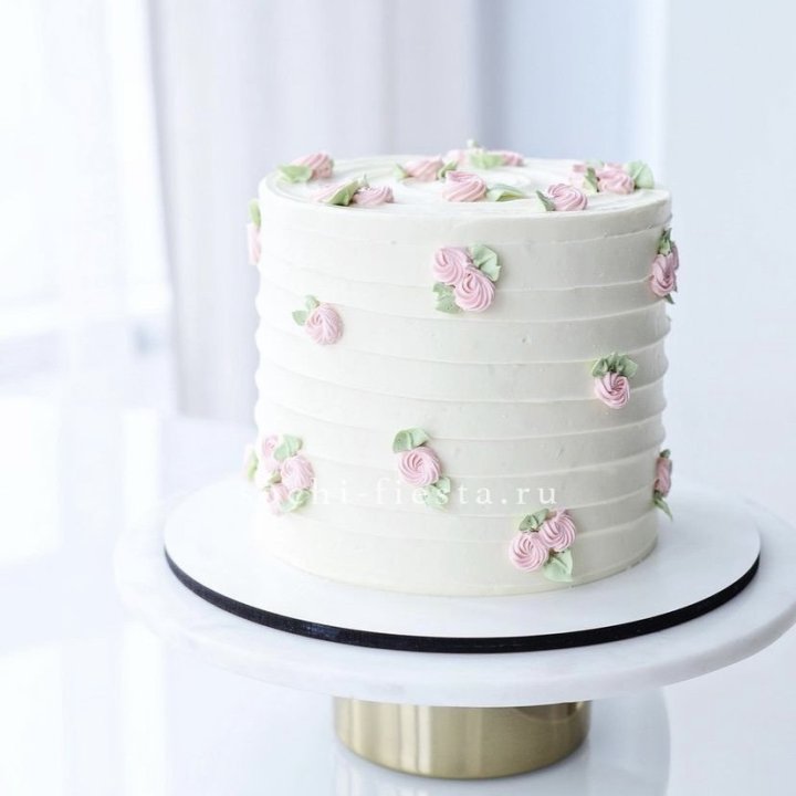 Торт "Розы в снегу" в Нижнекамске