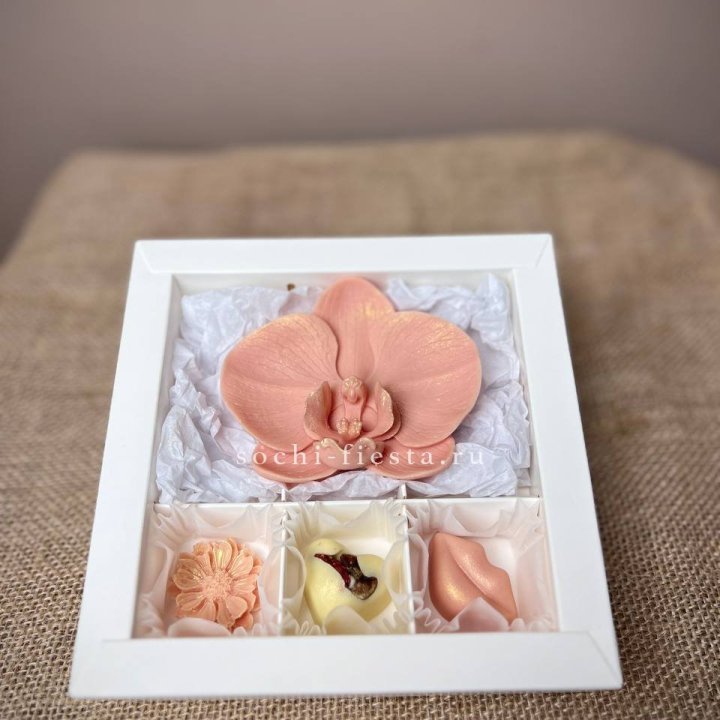 Конфеты из шоколада с Орхидеей в Нижнекамске