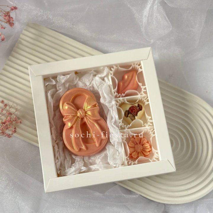 Конфеты из шоколада 8 Марта в Нижнекамске