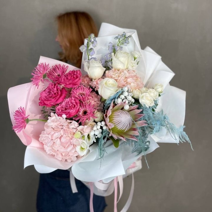 Дизайнерский букет "Фантастик" в Нижнекамске