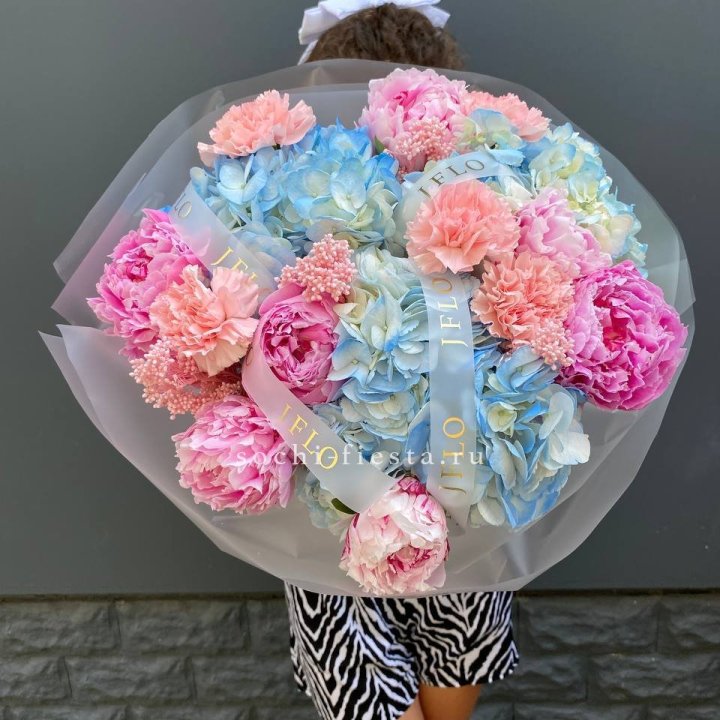  Букет "Инфинити" в Нижнекамске