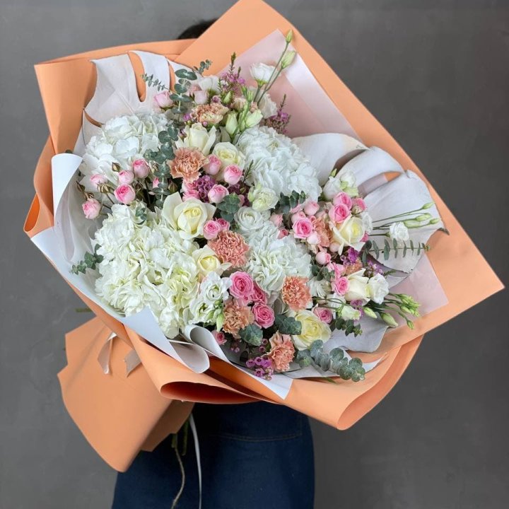 Макси-букет кремовый в Нижнекамске