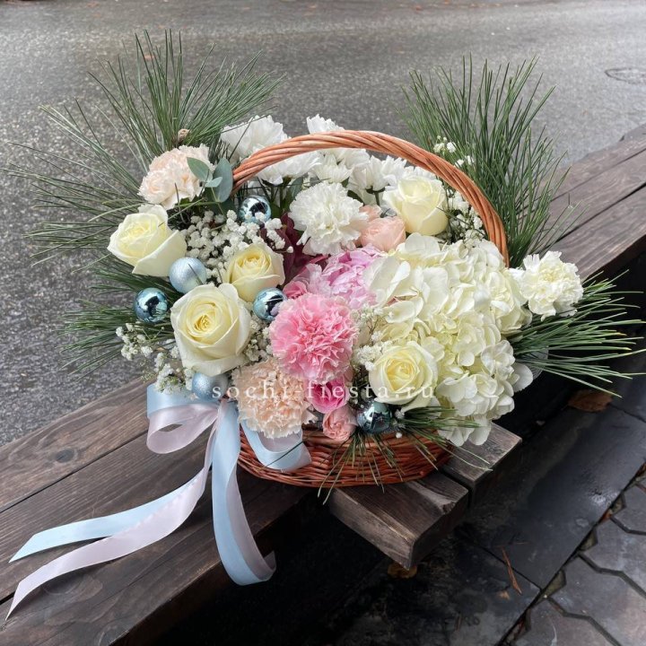 Новогодняя корзина  в Нижнекамске