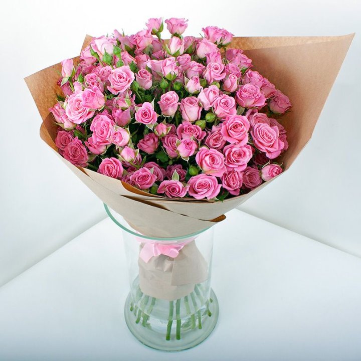 15 кустовых роз в Нижнекамске