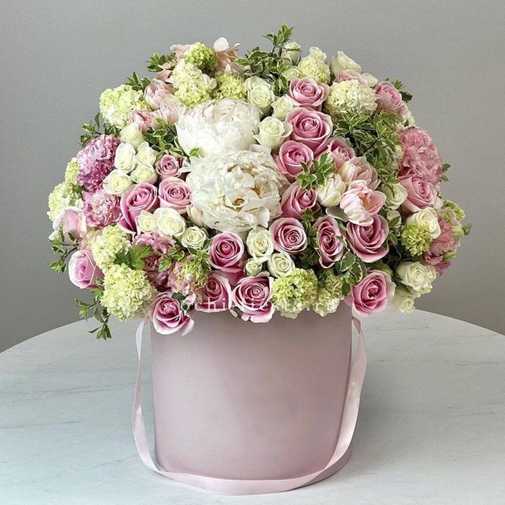 Цветочный бокс "Фантастик" в Нижнекамске