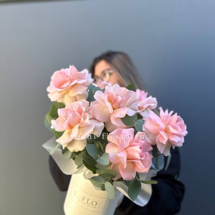 Французские роз в боксе в Нижнекамске