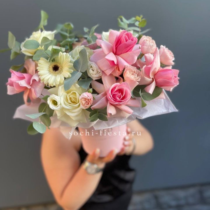  Коробочка  "Полу месяц" с доставкой в Нижнекамске