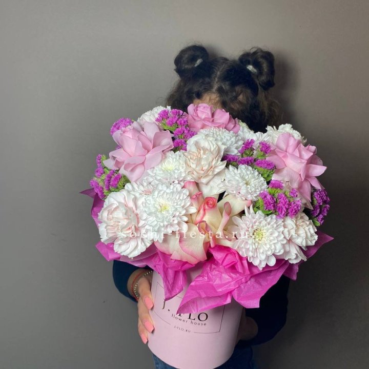  Бокс "Нежная яркость" в Нижнекамске