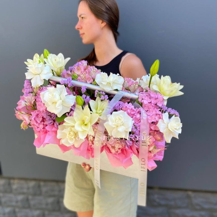 Большой бокс розовый в Нижнекамске