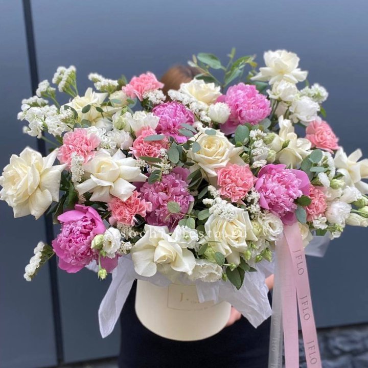 Дизайнерский бокс "Амор этерна" в Нижнекамске