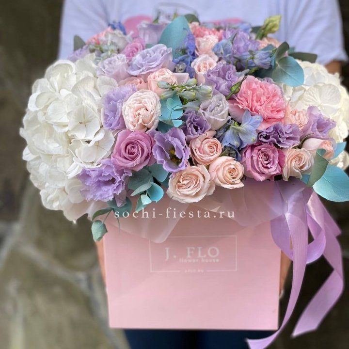 Цветочный бокс макси каб в Нижнекамске