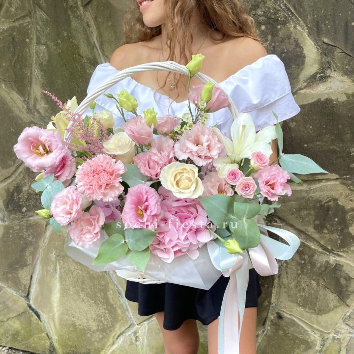 Авторская корзина "Миа" в Нижнекамске