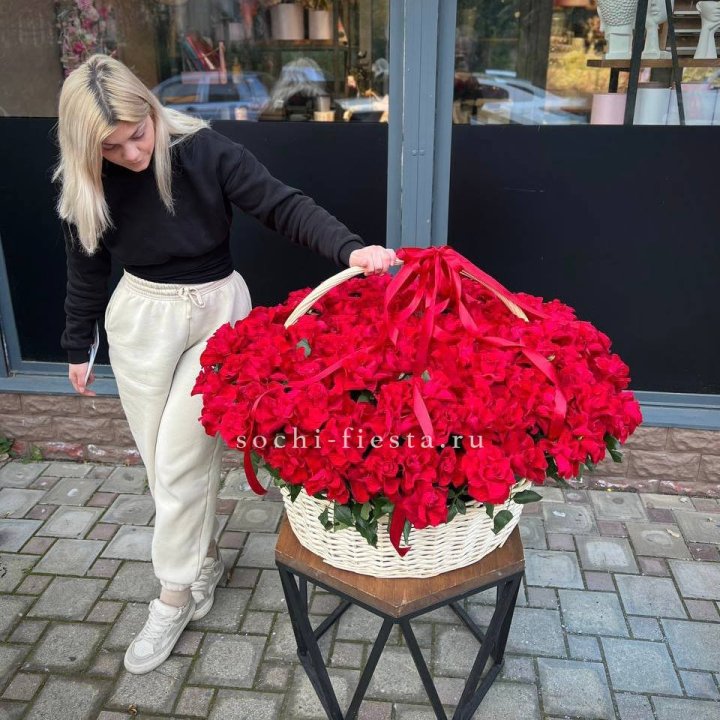 201 французская красная роза в Нижнекамске