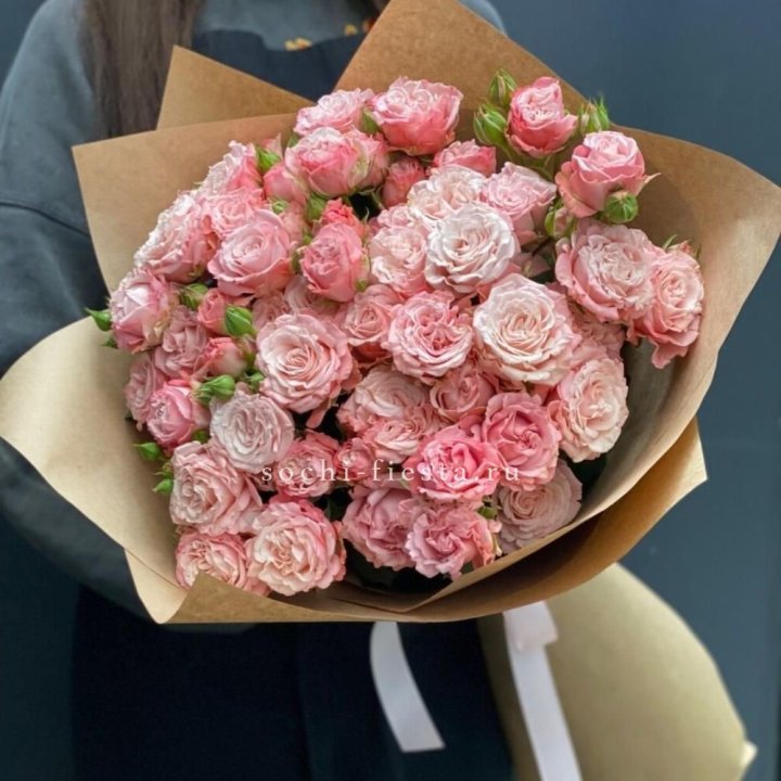 Пионовидные розы Bombastic №2 в Нижнекамске