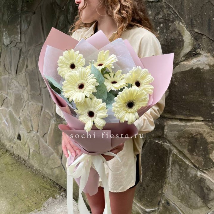 Букет голландских гербер  в Нижнекамске