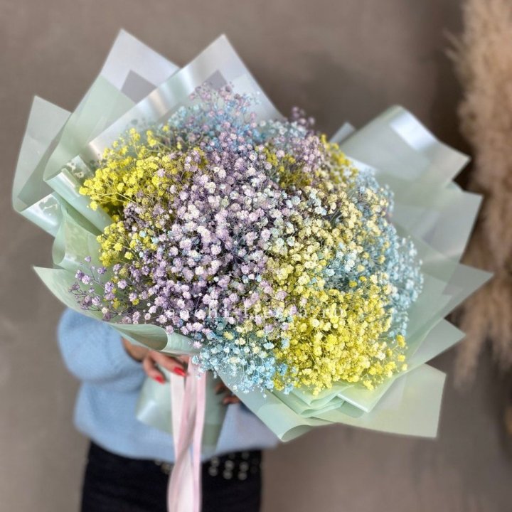 Букет радужных гипсофил в Нижнекамске