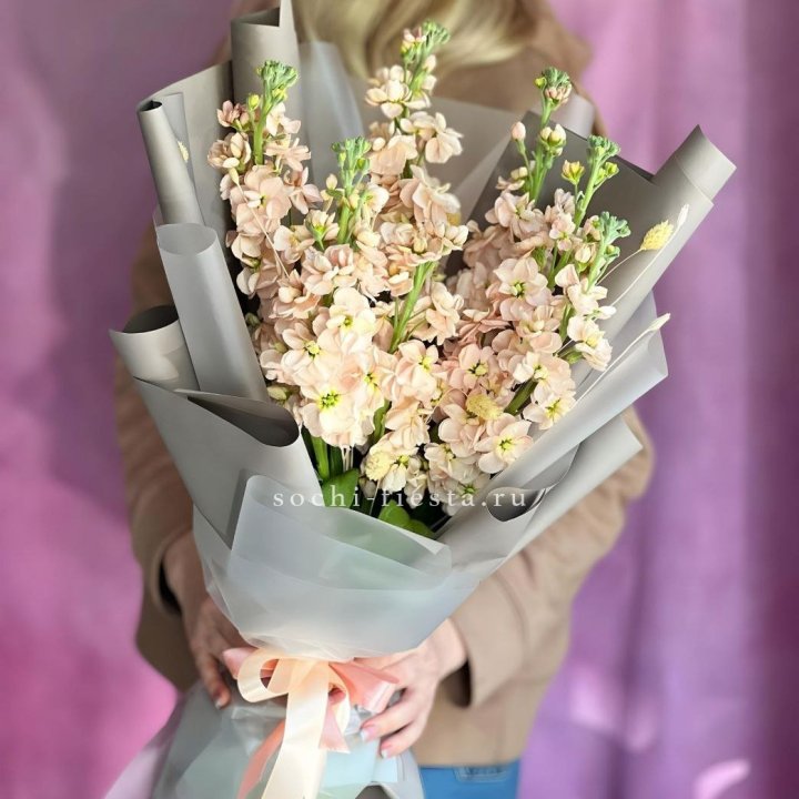 Букет ароматной маттиоллы №2 в Нижнекамске