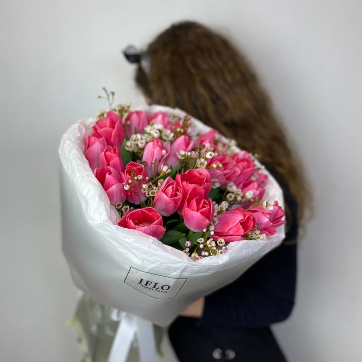 Дуо тюльпаны с хамелациумом в Нижнекамске