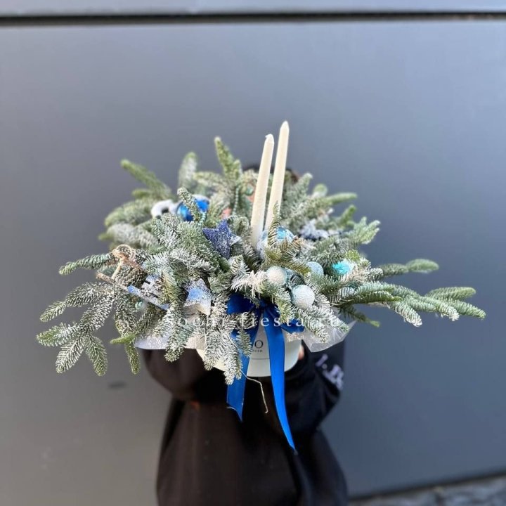 Новогодняя композиция в коробке  в Нижнекамске