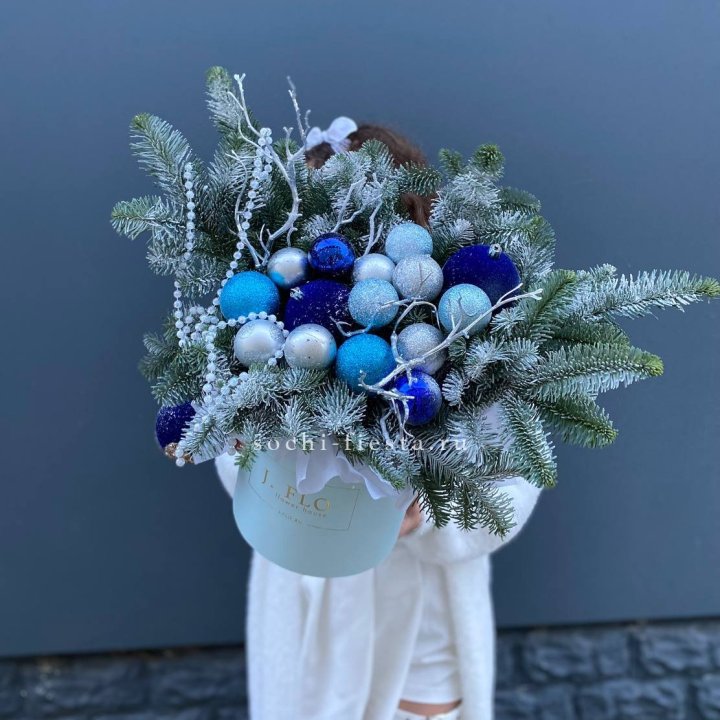 Композиция "Голубая бездна" в Нижнекамске