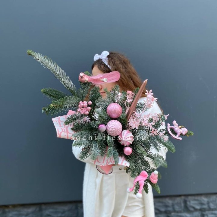 Композиция бокал розовый в Нижнекамске