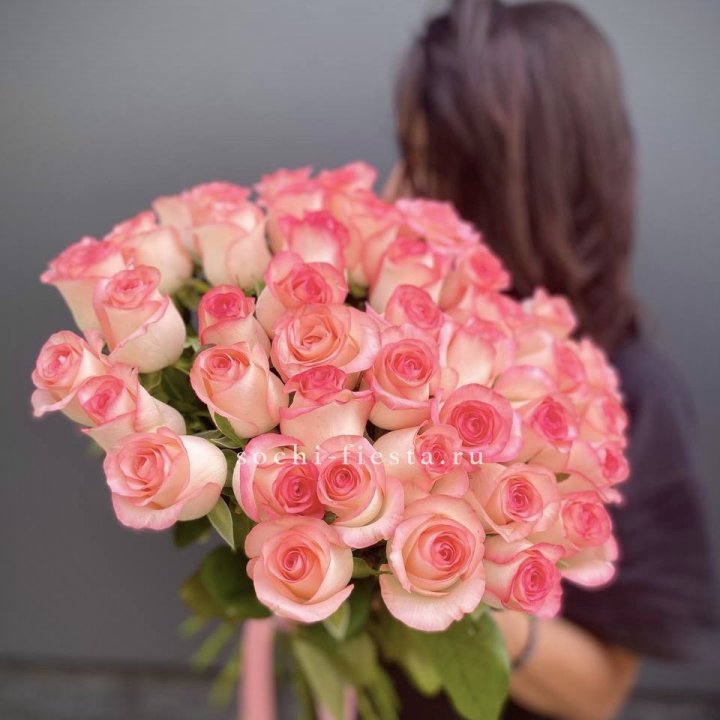 Охапка Роз Джумилия в Нижнекамске