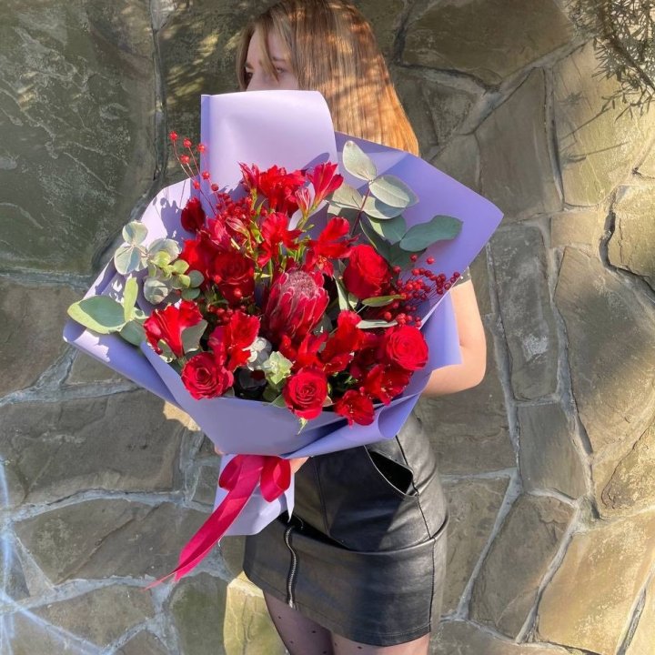 Букет c протеей "Алиса" в Нижнекамске