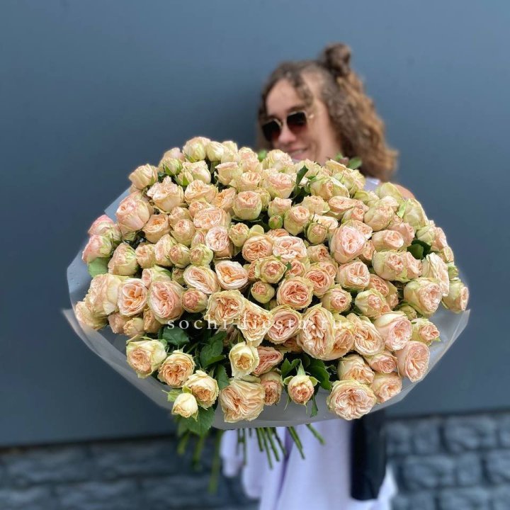 51 пионовидная роза в Нижнекамске