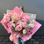 Заказать БУКЕТЫ ИЗ ЦВЕТОВ в Нижнекамске с доставкой и по самым низким ценам