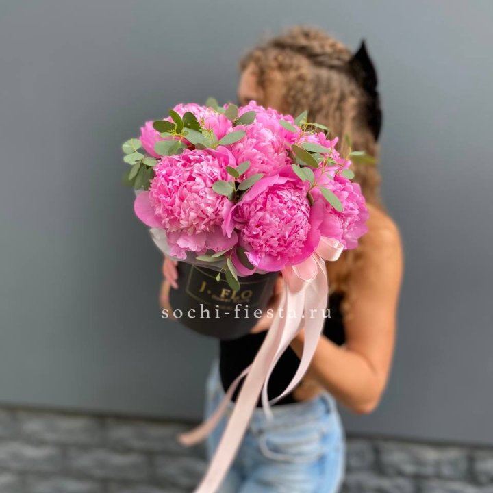 Дизайнерский цилиндр "Фломени" в Нижнекамске