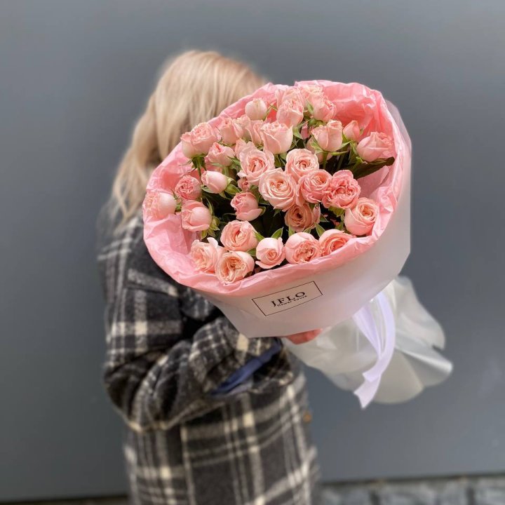11 роз бомбастик в Нижнекамске