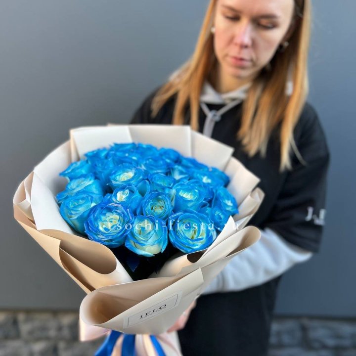 Букет синих роз блю логан в Нижнекамске