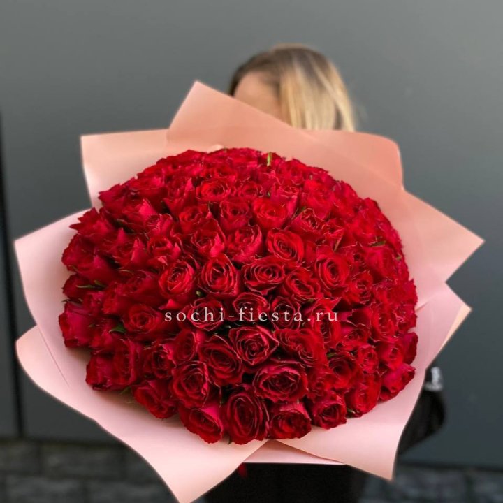 101 роза мадам ред в Нижнекамске