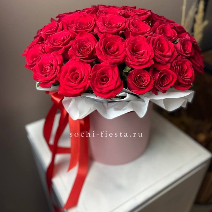 Красные розы 51шт  в коробке в Нижнекамске