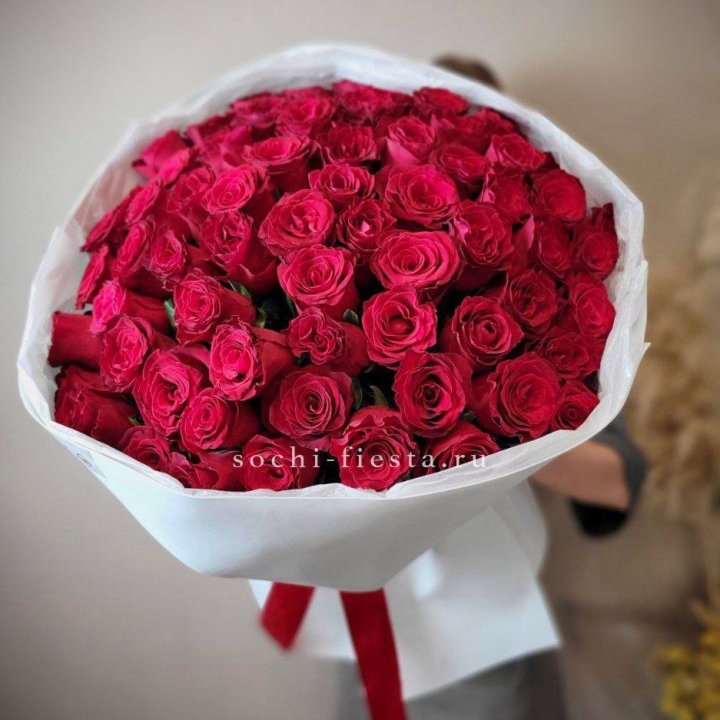 65 красных роз вайт в Нижнекамске