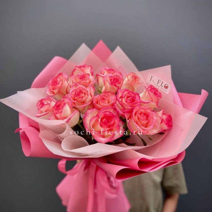 15 роз "Джумилия" в Нижнекамске