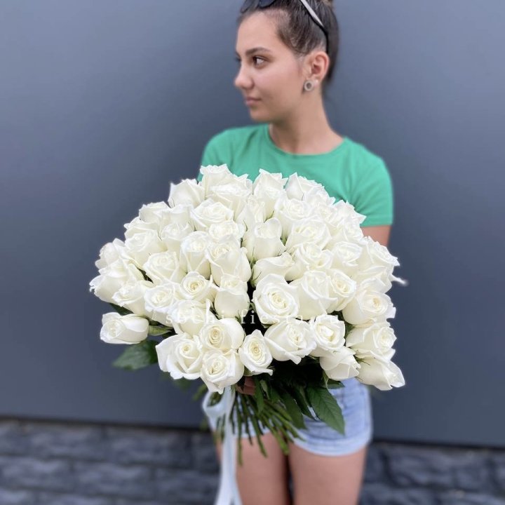 51 белая роза в Нижнекамске