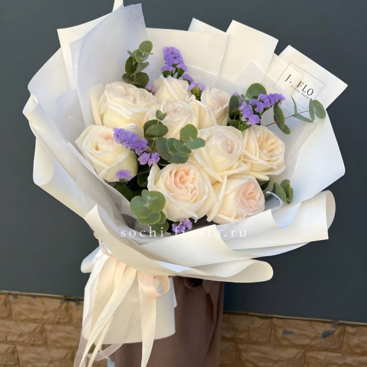 Букет из роз Вайт охара в Нижнекамске
