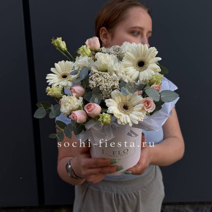 Бокс "Мои поцелуи" в Нижнекамске