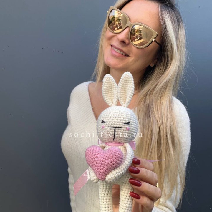 Зайка с сердцем ручной работы в Нижнекамске
